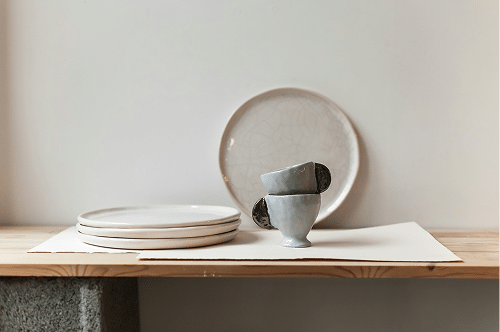 still life photography plate image